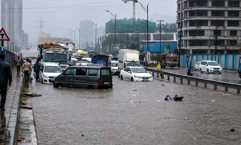 Mumbai Rain Red Alert